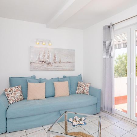 Apartment Laura Пунат Екстер'єр фото