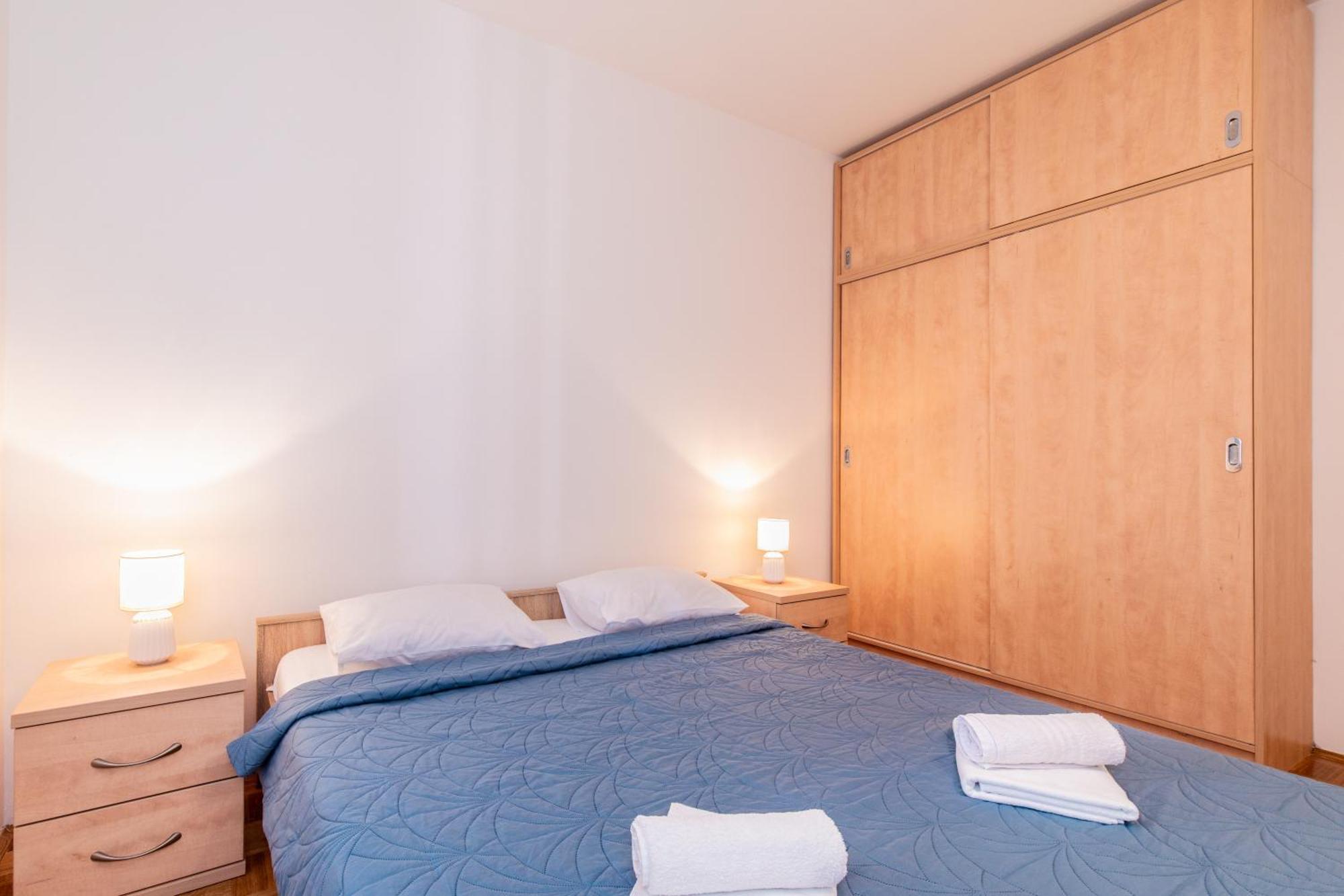 Apartment Laura Пунат Екстер'єр фото